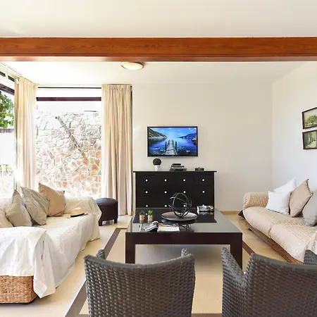 Tauro Golf Tranquility Meets Luxury Tauro Private Pool Whirlpool Bath Golf Course Views Close To Beaches Βίλα
