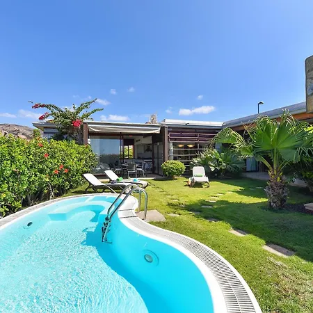 Tauro Golf Tranquility Meets Luxury Tauro Private Pool Whirlpool Bath Golf Course Views Close To Beaches Βίλα *